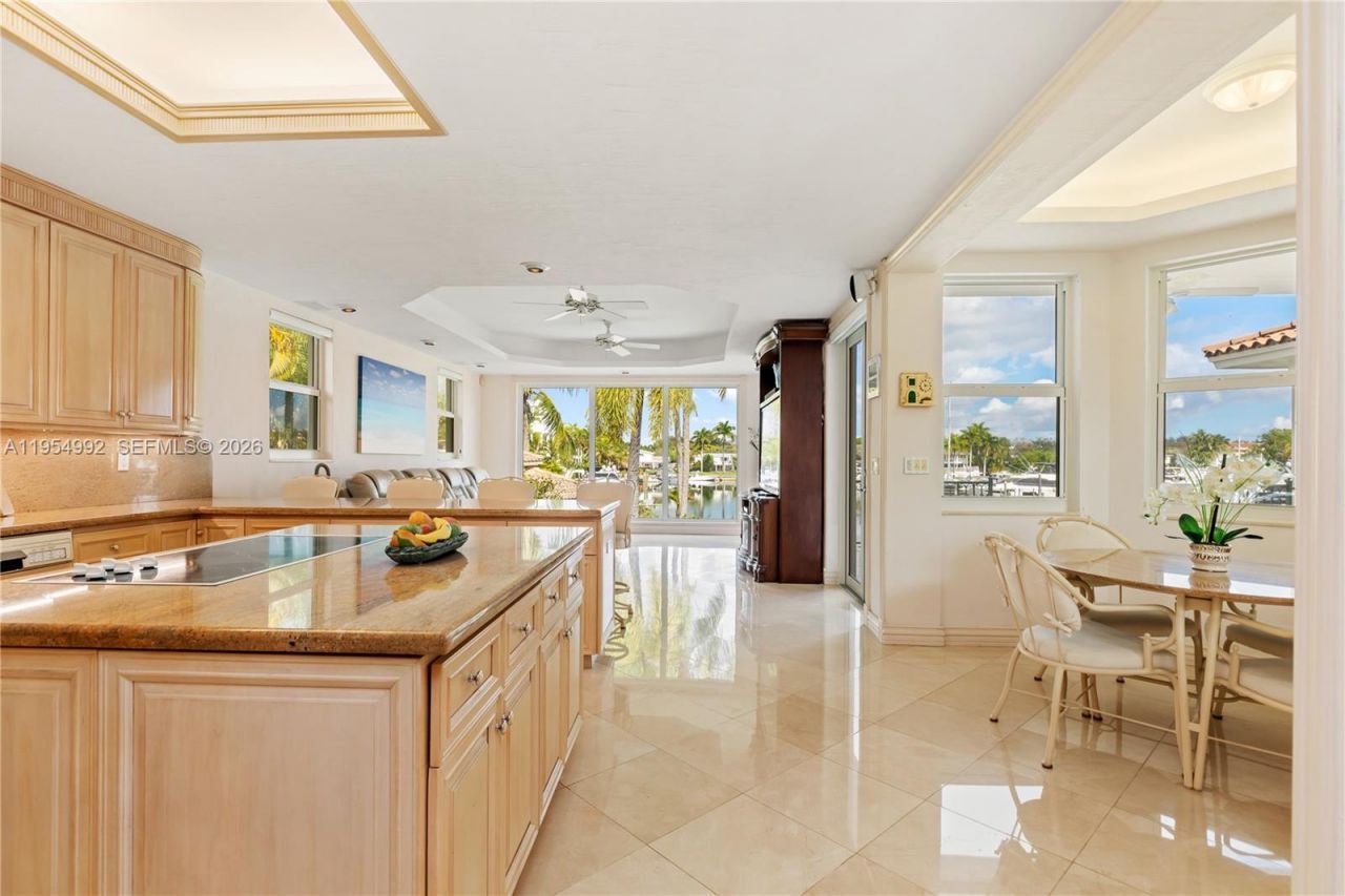 6275 Dolphin Dr, Coral Gables, FL 33158 Photo