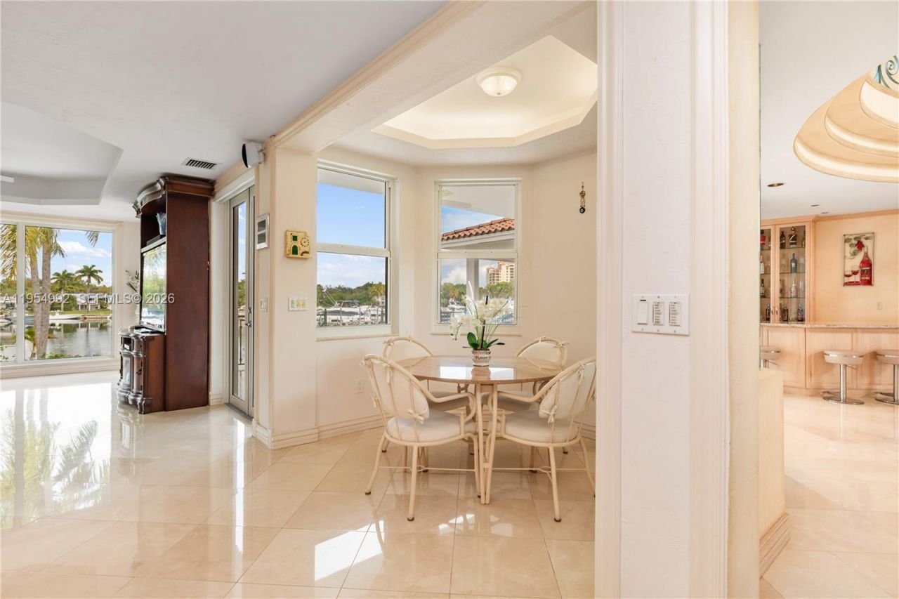 6275 Dolphin Dr, Coral Gables, FL 33158 Photo