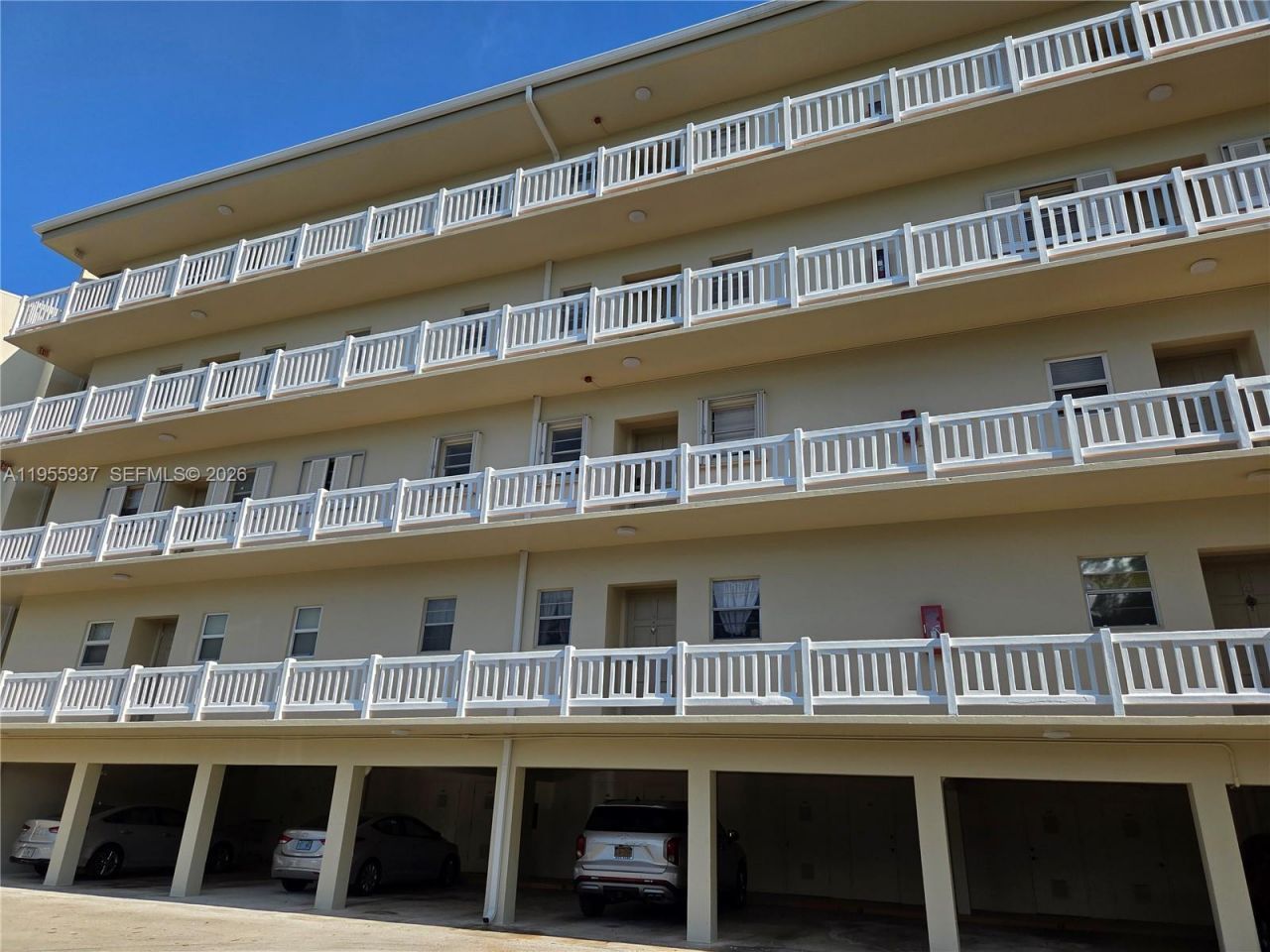 6731 Cypress Rd, Unit 205, Plantation, FL 33317 Photo