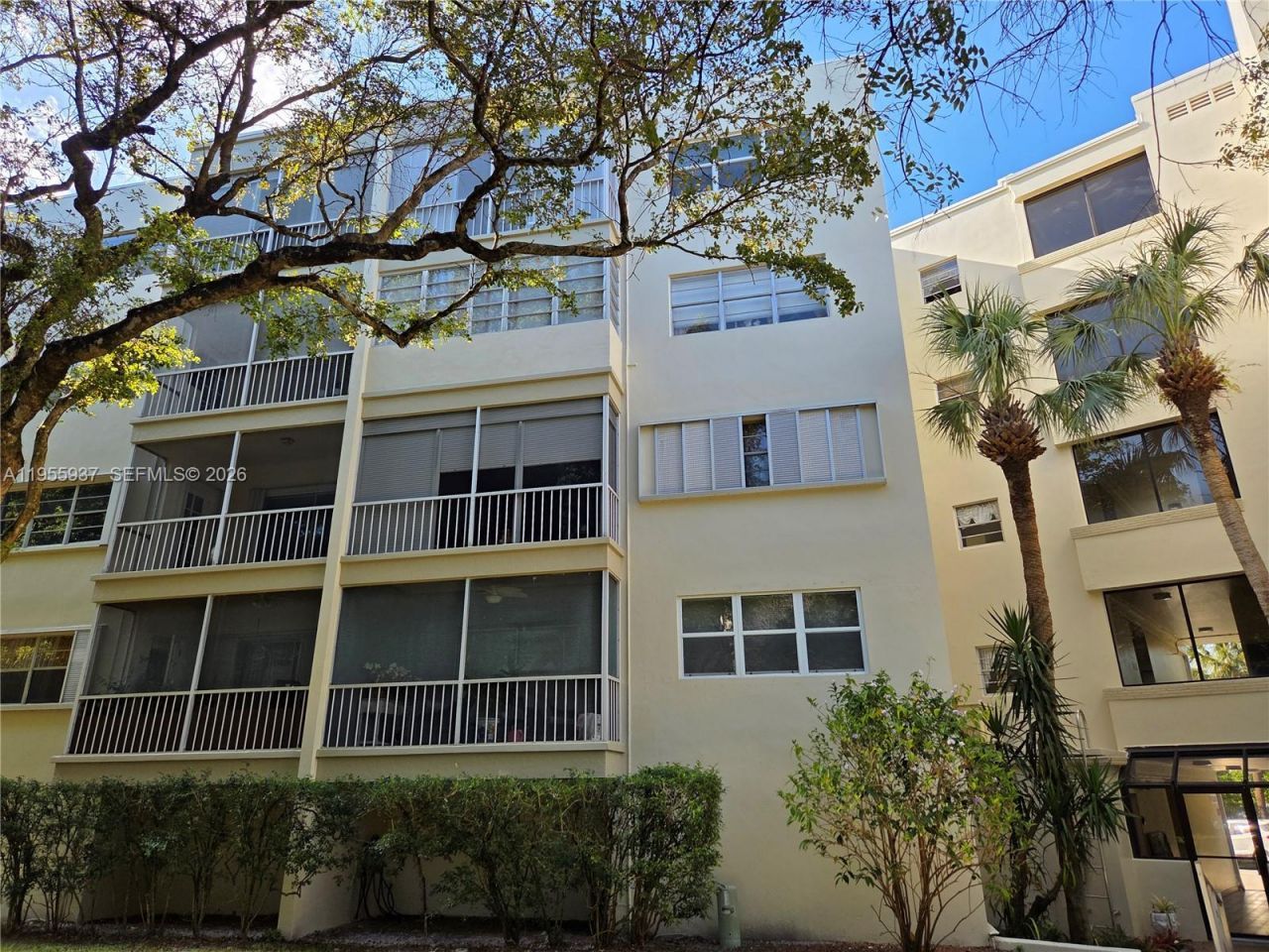 6731 Cypress Rd, Unit 205, Plantation, FL 33317 Photo