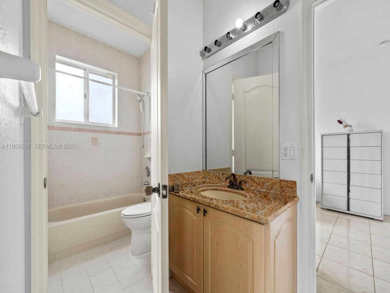 15383 SW 23rd St , Miami, FL 33185 Photo