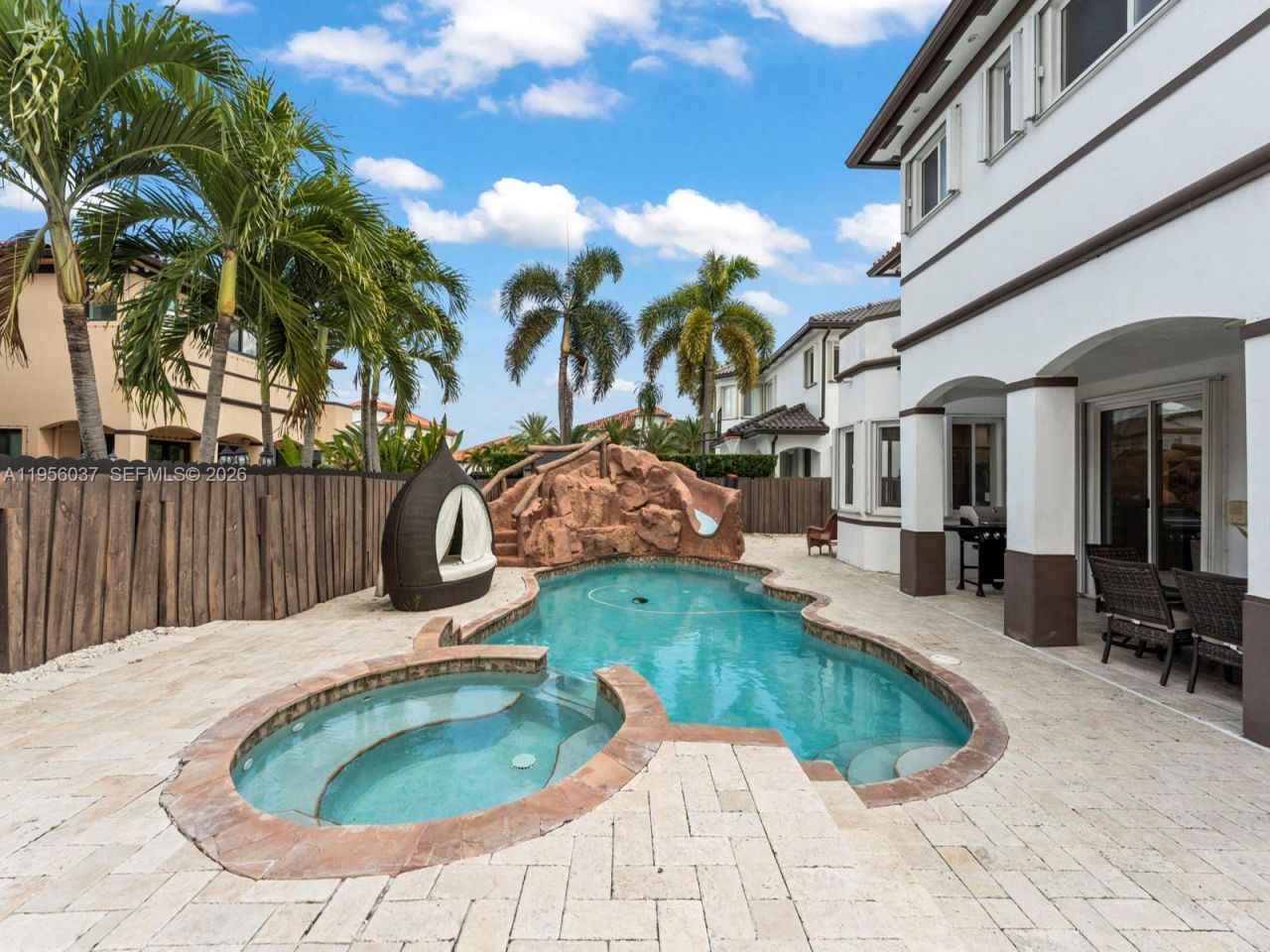 15383 SW 23rd St, Miami, FL 33185 Photo