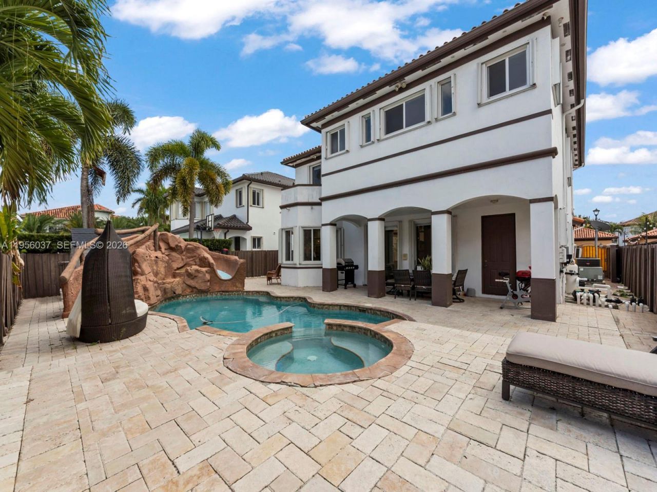 15383 SW 23rd St , Miami, FL 33185 Photo