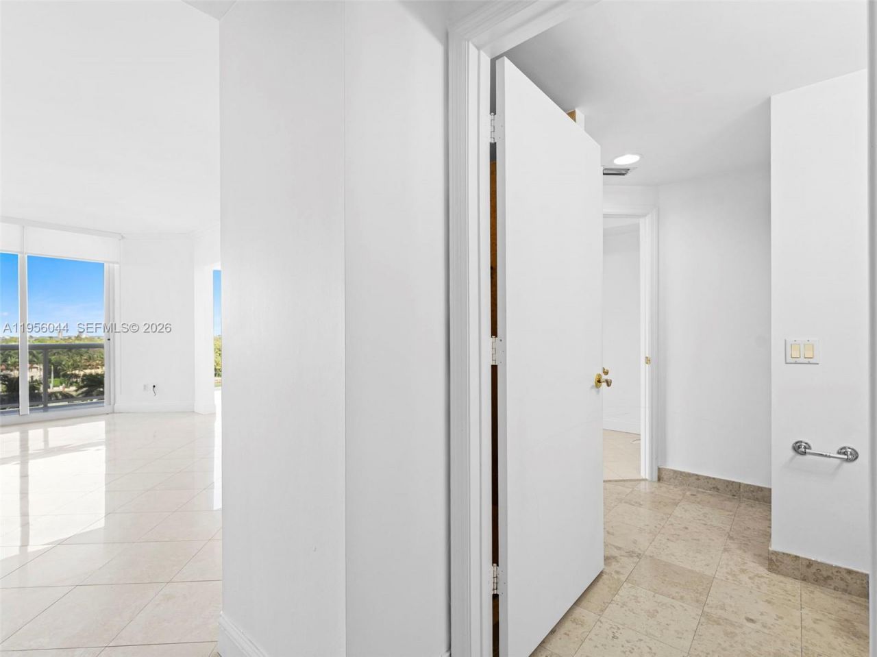 Please Call For Address, Unit 806, Miami Beach, FL 33140 Photo