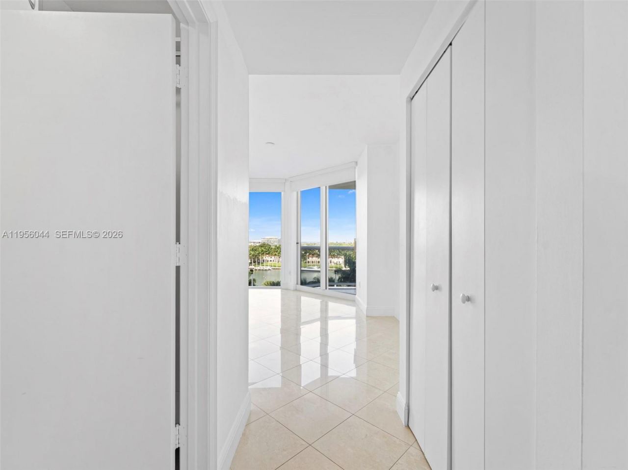 Please Call For Address, Unit 806, Miami Beach, FL 33140 Photo