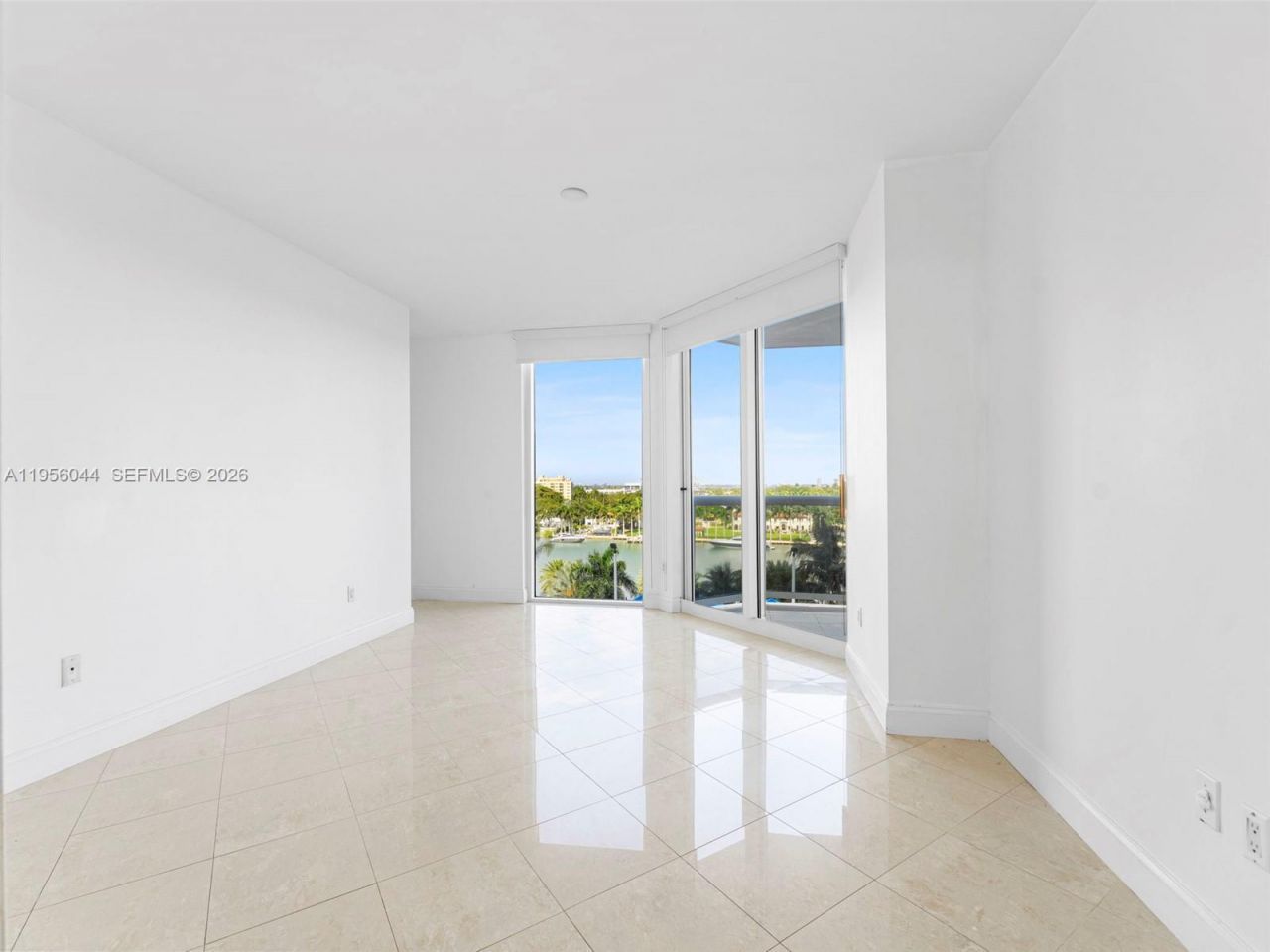 Please Call For Address, Unit 806, Miami Beach, FL 33140 Photo