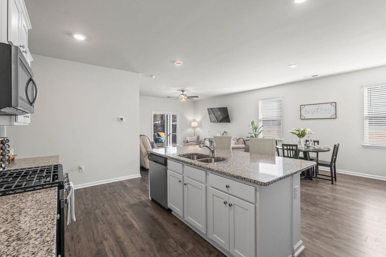 2695 Pegasus Place Photo 17