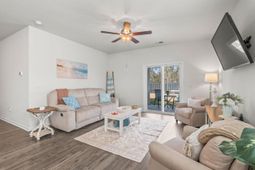 2695 Pegasus Place photo 4