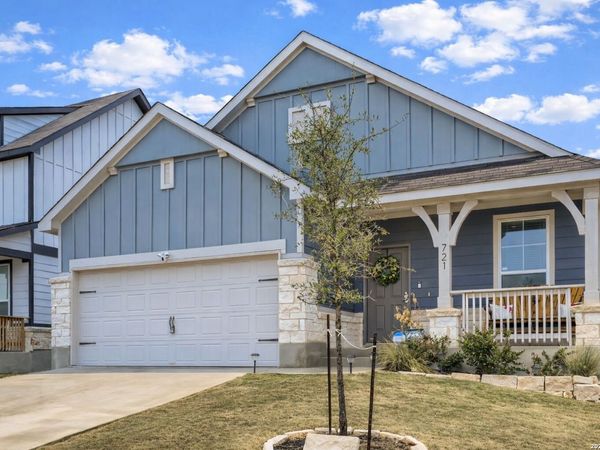 721 Sweetgrass, New Braunfels, TX 78130