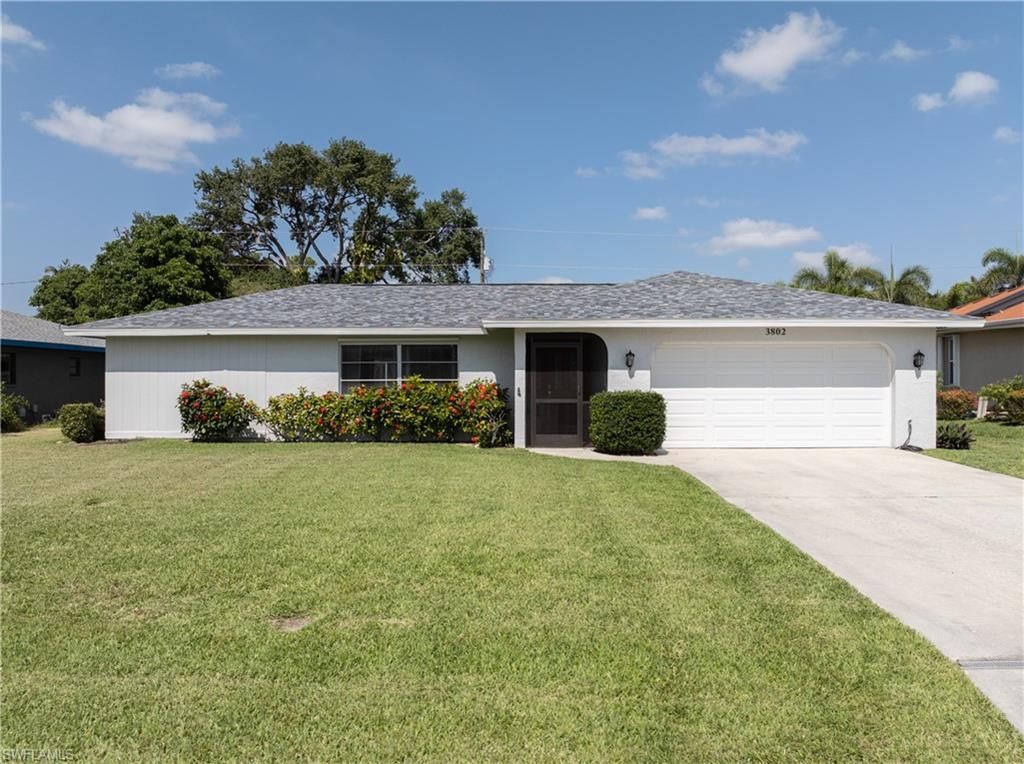 3802 SE 4th Ave, Cape Coral, FL 33904 Photo