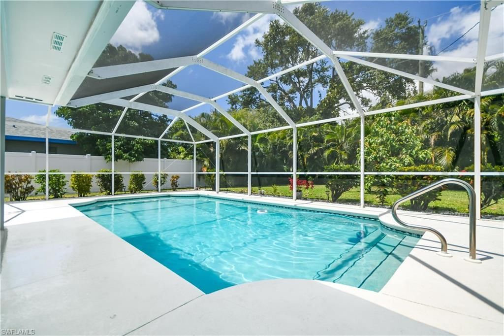 3802 SE 4th Ave, Cape Coral, FL 33904 Photo