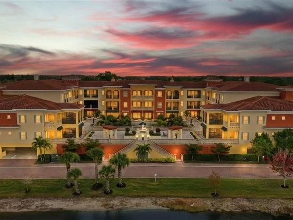 21490 Strada Nuova CIR, Unit 307, ESTERO, FL 33928