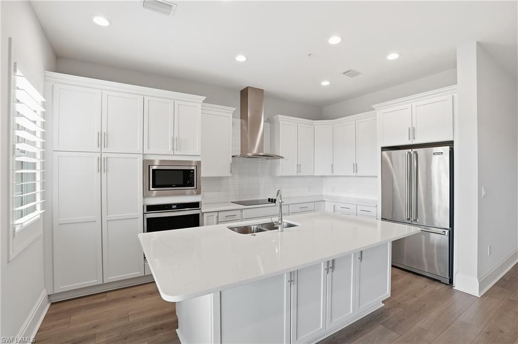 21490 Strada Nuova Cir, Unit 307, Estero, FL 33928 Photo