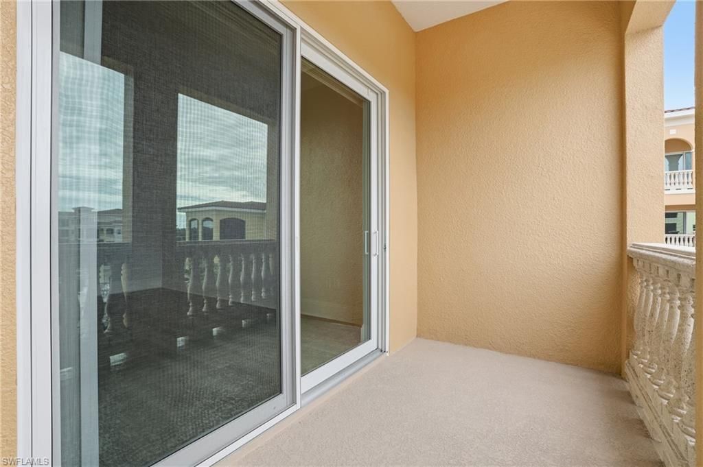 21490 Strada Nuova Cir, Unit 307, Estero, FL 33928 Photo