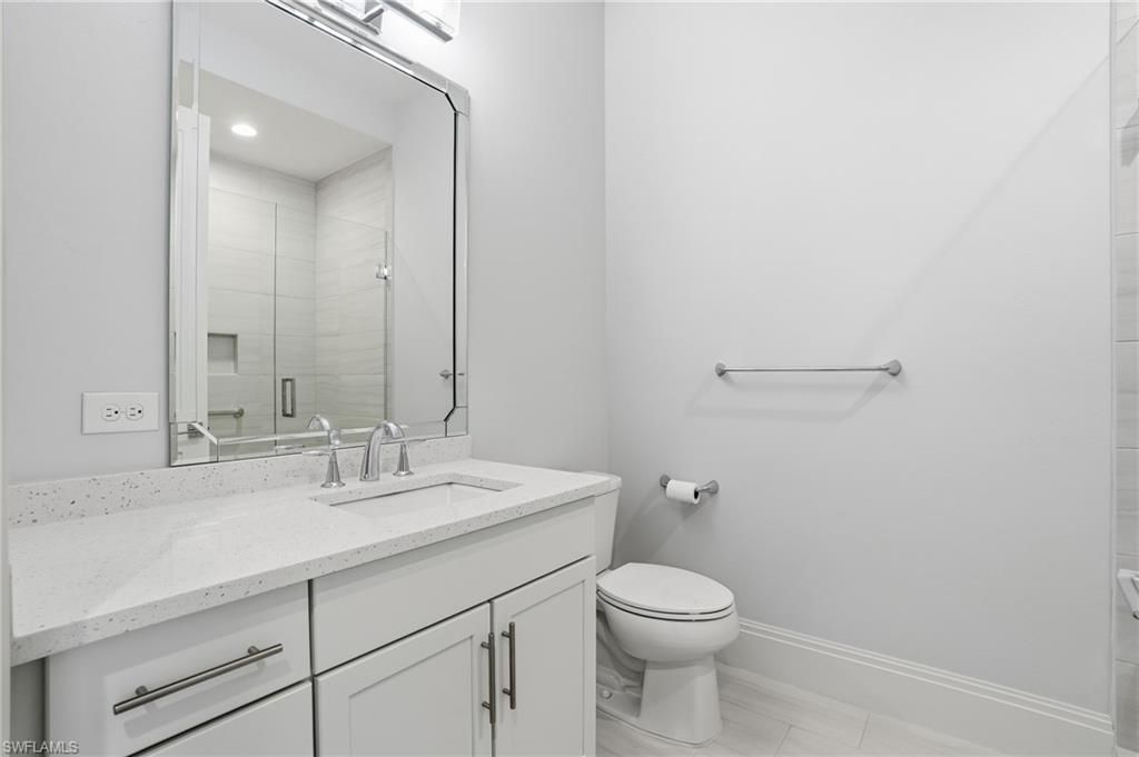 21490 Strada Nuova Cir, Unit 307, Estero, FL 33928 Photo