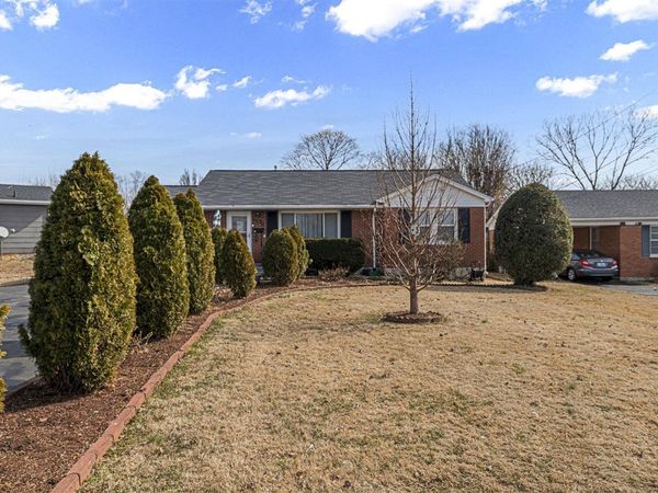 1100 Baldwin Drive, Bowling Green, KY 42104