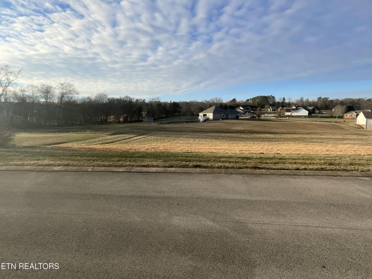 112 Old Hickory Circle, Madisonville, TN 37354 Main Photo