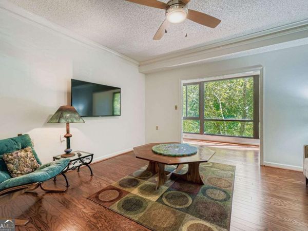 1800 Clairmont Lake, Unit A325, Decatur, GA 30033