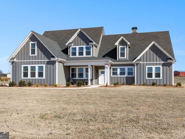 404 Whipple Avenue, Williamson, GA 30292