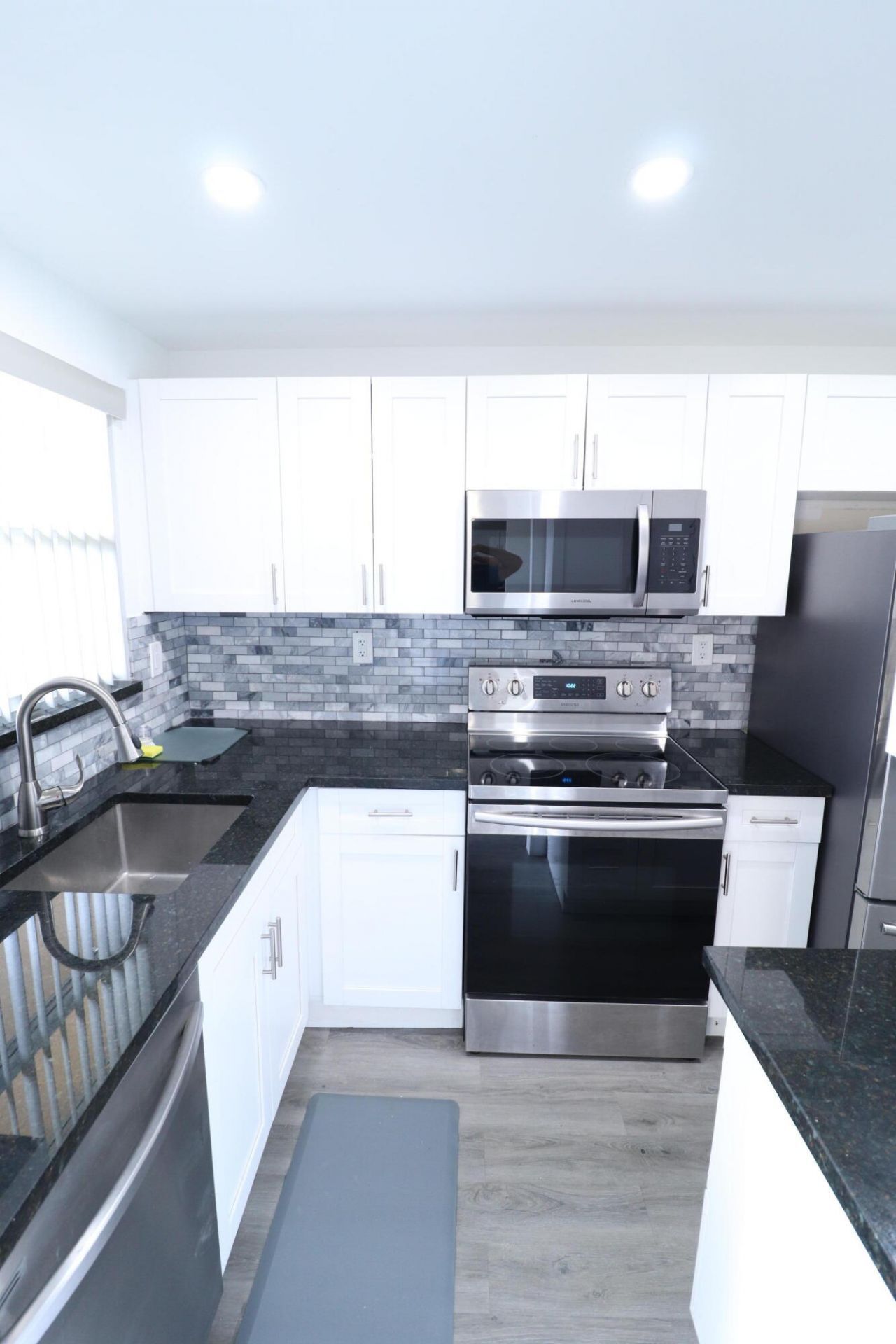 2900 N Pine Island Road, Unit 102, Sunrise, FL 33322 Photo