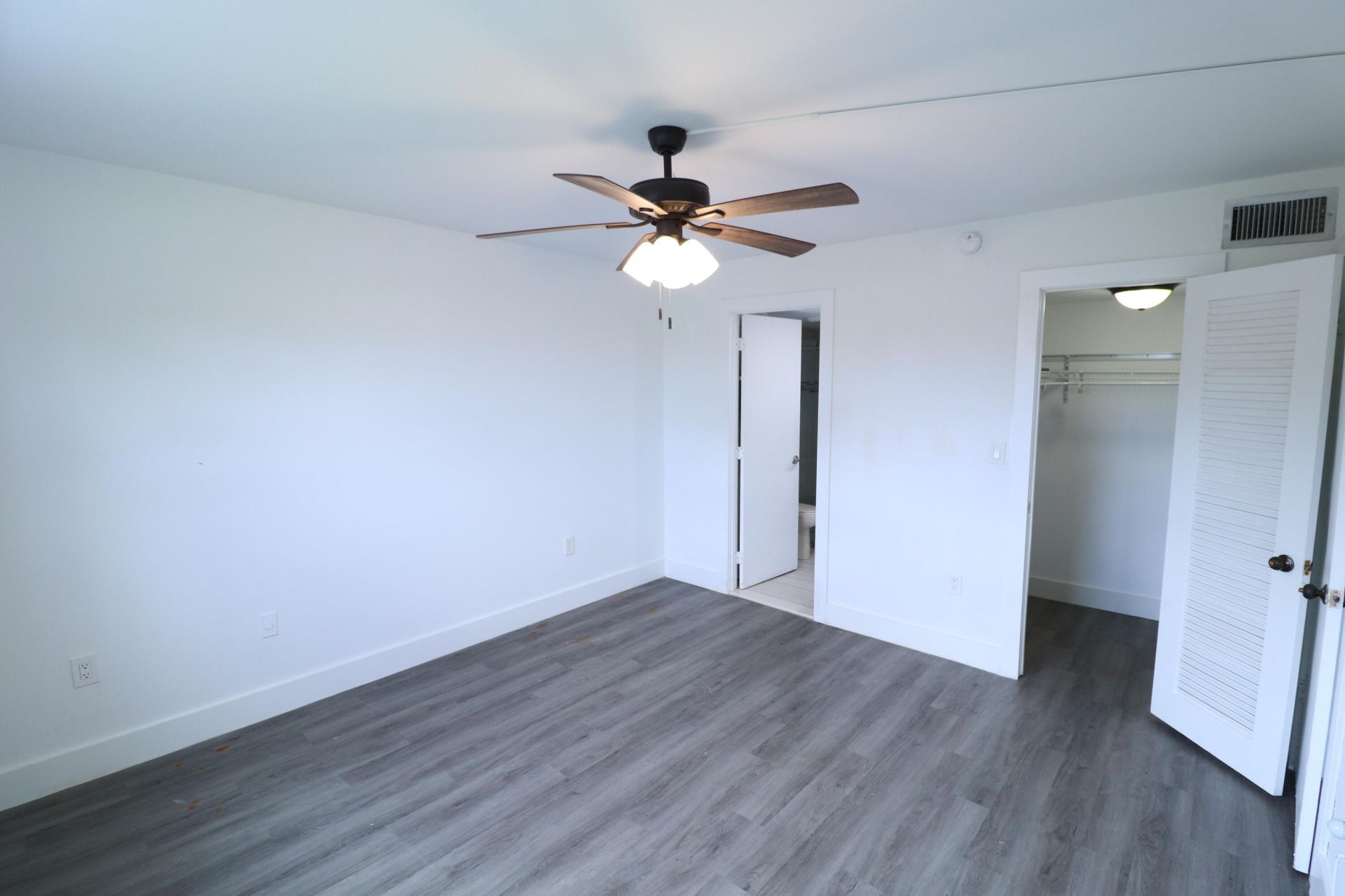 2900 N Pine Island Road, Unit 102, Sunrise, FL 33322 Photo