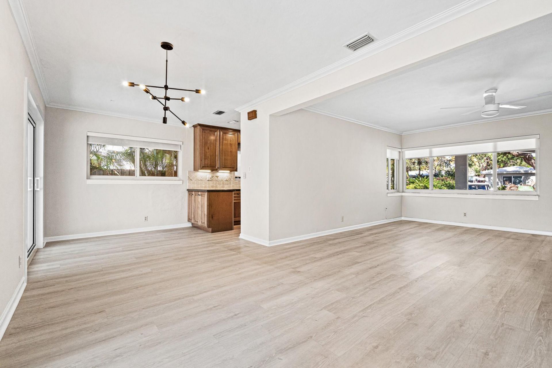 1900 NE 19th Street, Fort Lauderdale, FL 33305 Photo