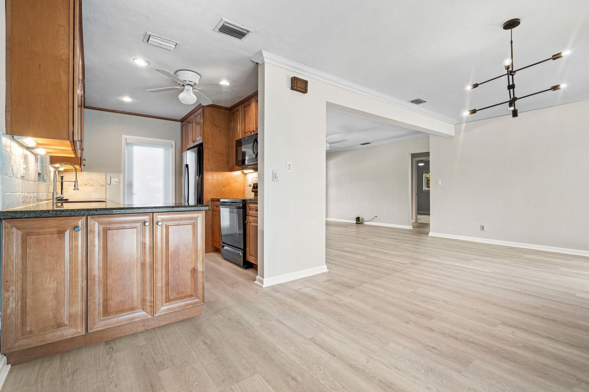 1900 NE 19th Street, Fort Lauderdale, FL 33305 Photo