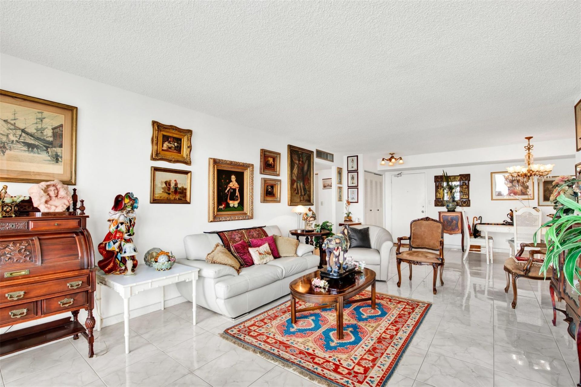 301 174th Street, Unit 2202, Sunny Isles Beach, FL 33160 Photo