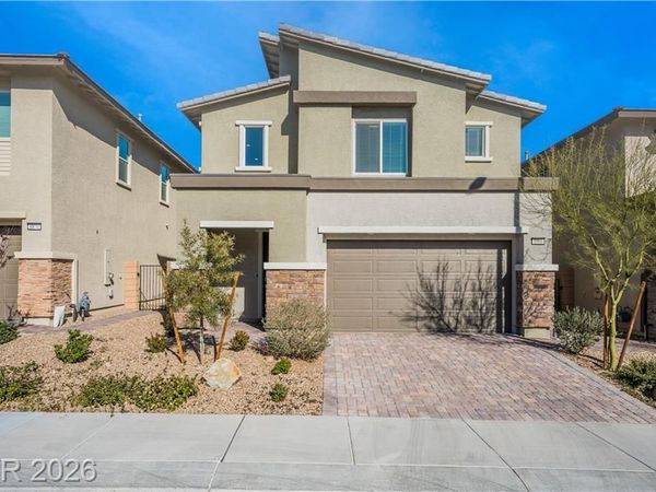 8866 Mountain Lion Avenue, Las Vegas, NV 89166