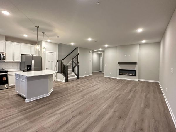 14411 104th Avenue N, Maple Grove, MN 55369