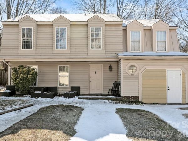 10718 Downpatrick Place, Charlotte, NC 28262