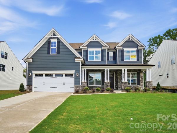 7048 Bil-Mar Drive, Harrisburg, NC 28075