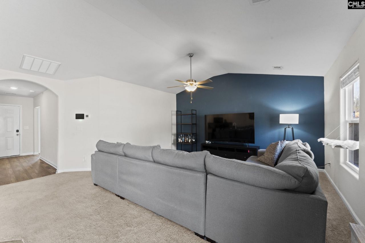 145 Sundew Road  Photo 14