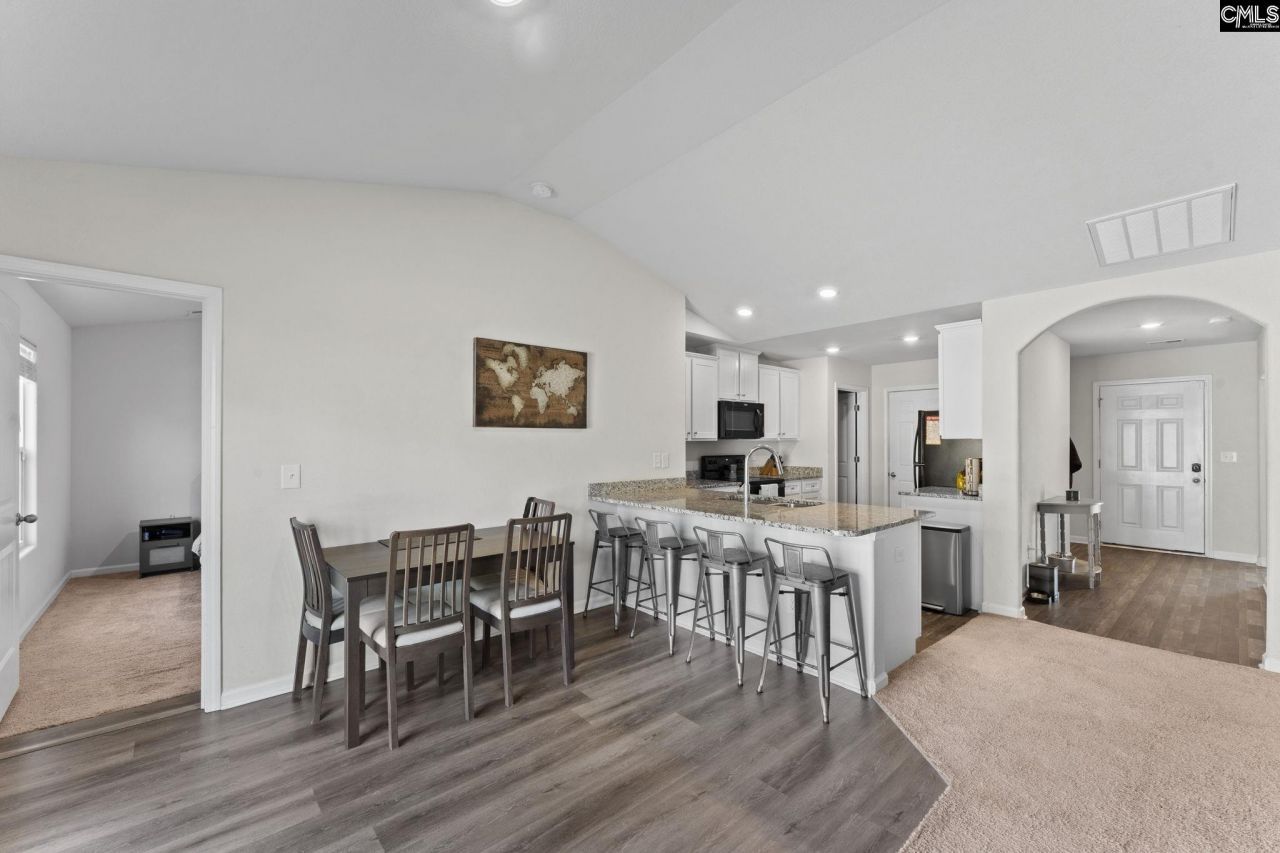 145 Sundew Road  Photo 22