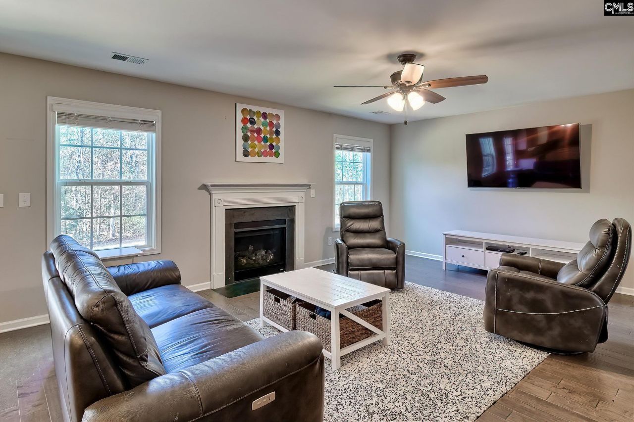 335 Saucer Way Photo 28