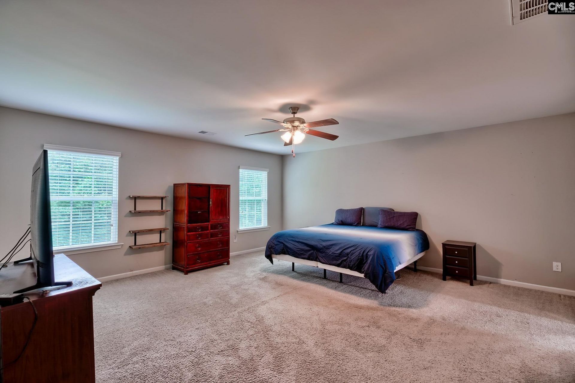 335 Saucer Way Photo 31