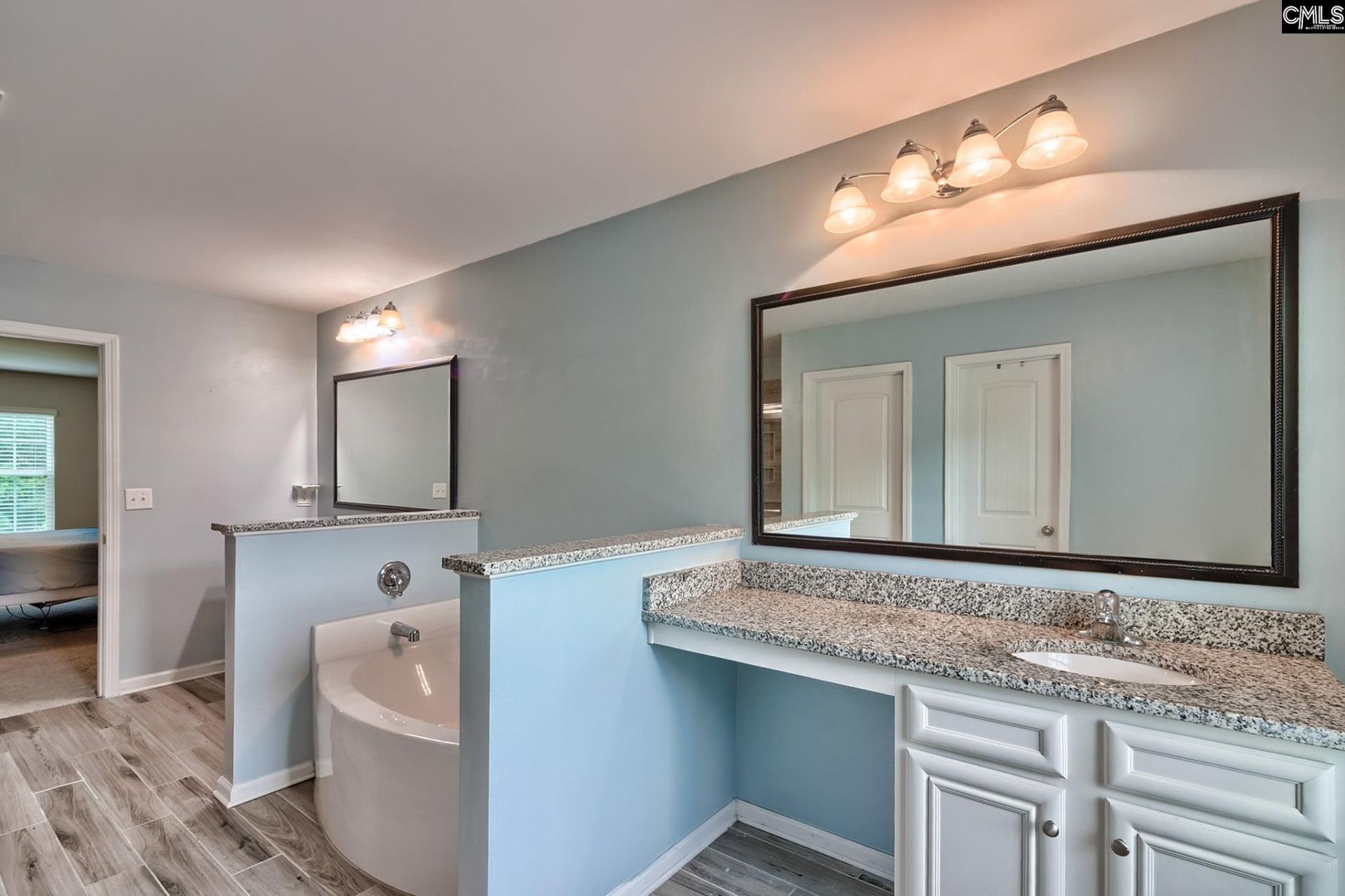 335 Saucer Way Photo 36
