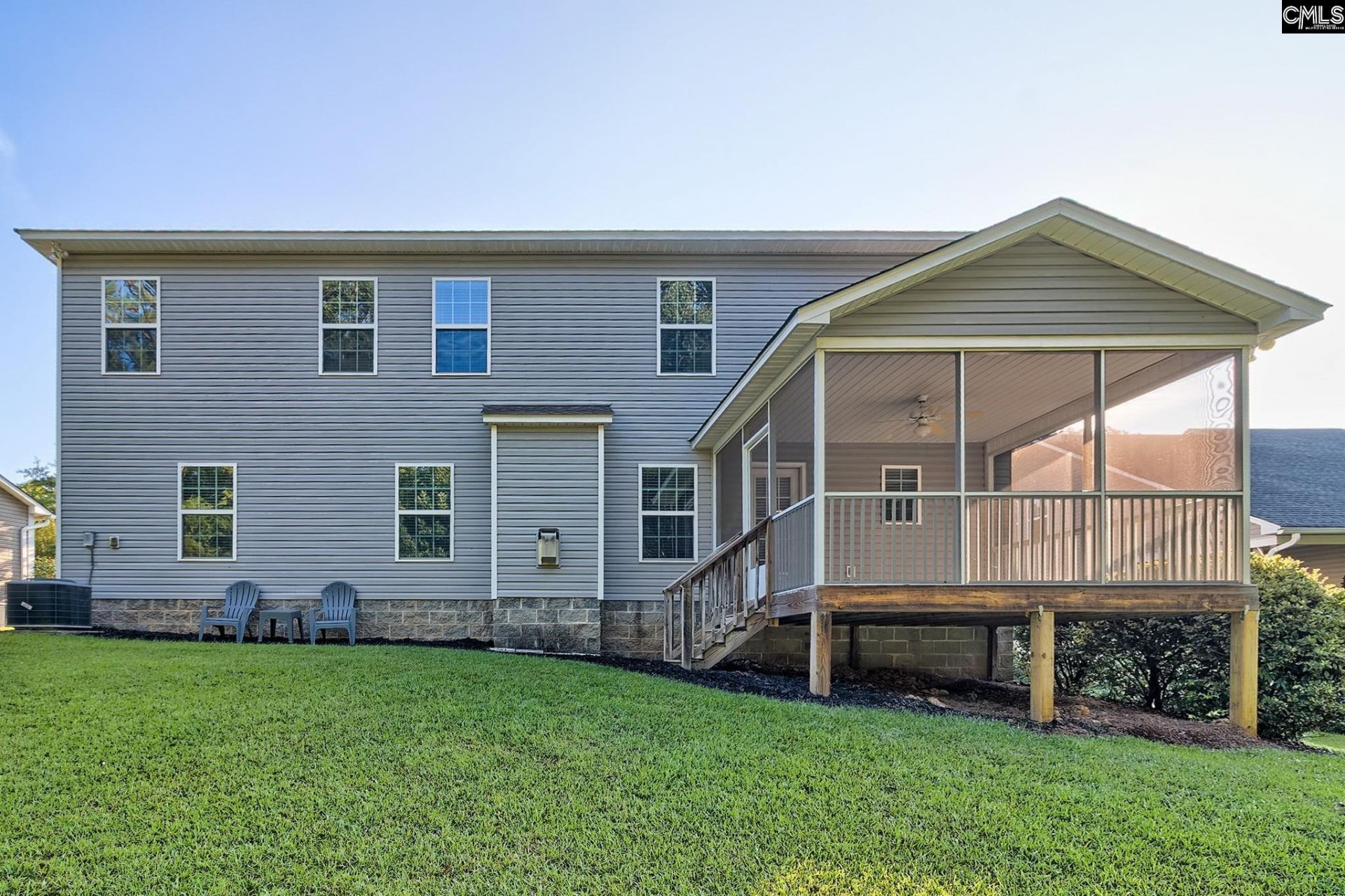 335 Saucer Way Photo 5