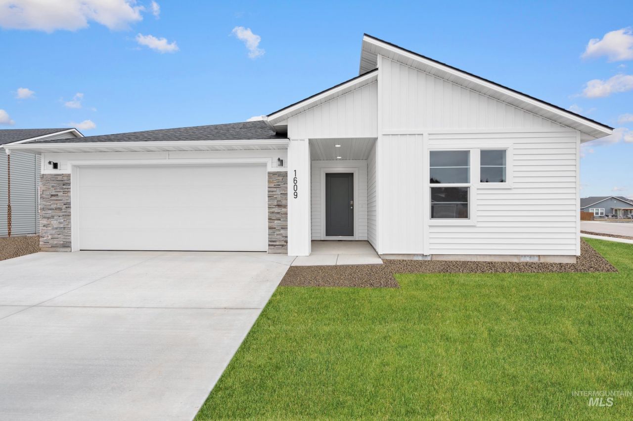 1609 Sunday River St, Middleton, ID 83644 Main Photo