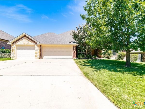 2527 Leatherwood Drive, Harker Heights, TX 76548
