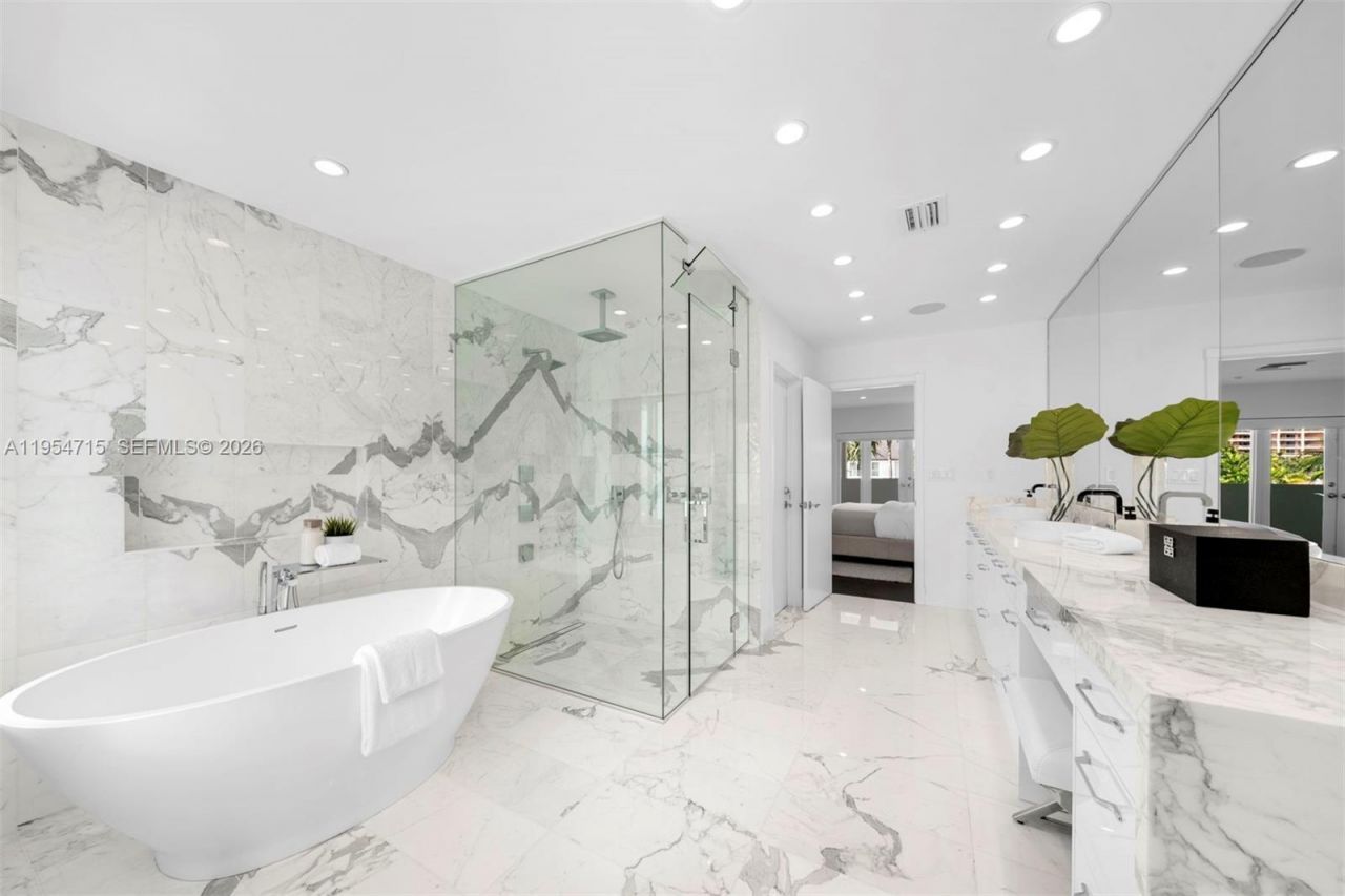 6832 Sunrise Ct, Coral Gables, FL 33133 Photo