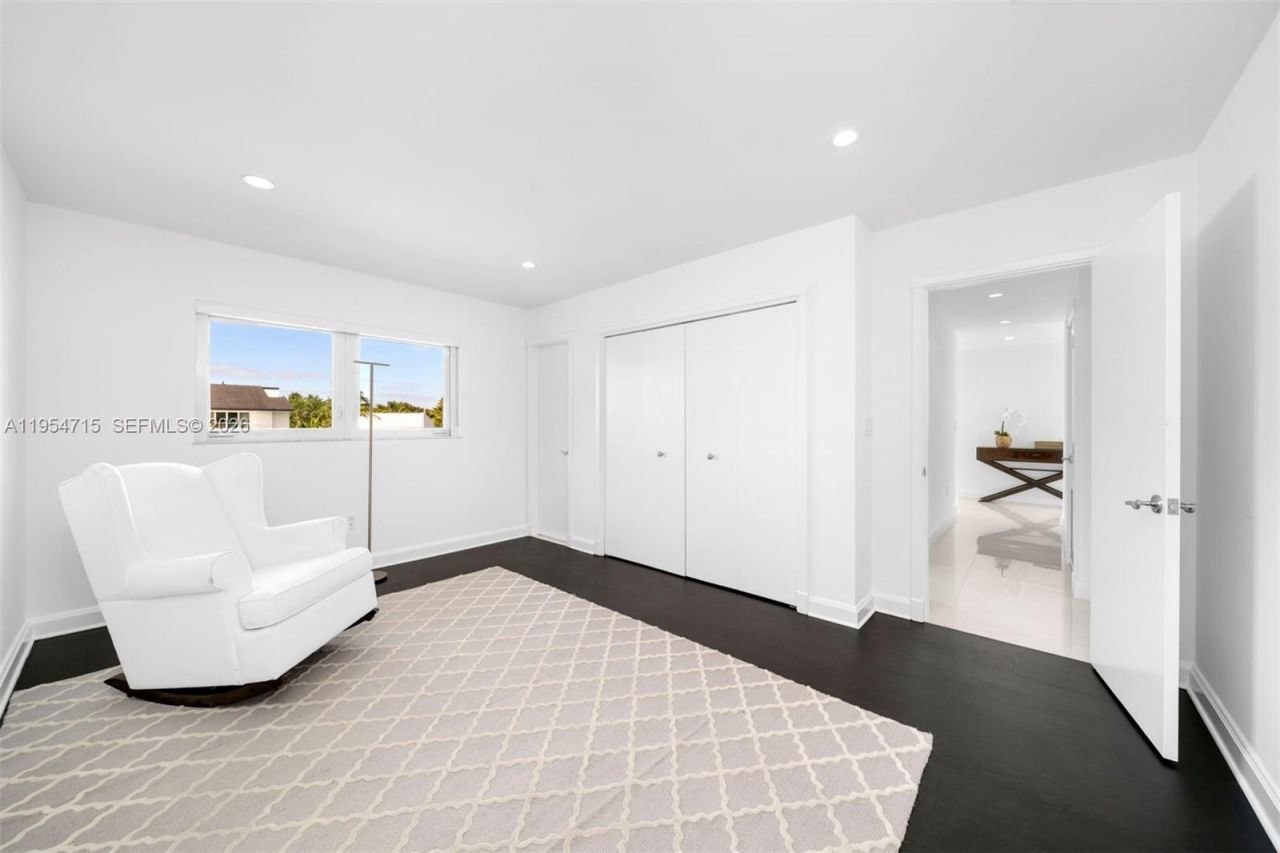 6832 Sunrise Ct, Coral Gables, FL 33133 Photo