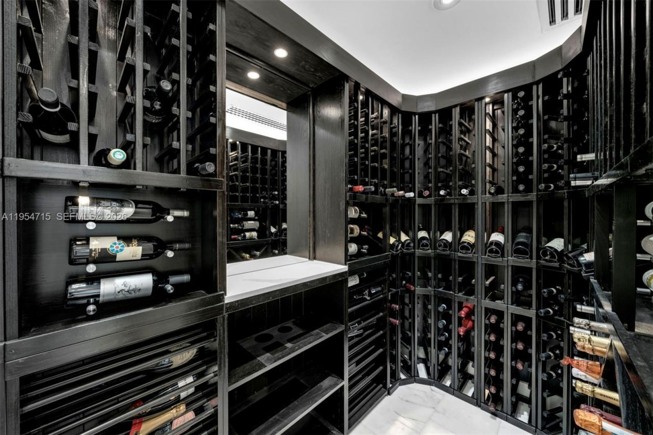 6832 Sunrise Ct, Coral Gables, FL 33133 Photo