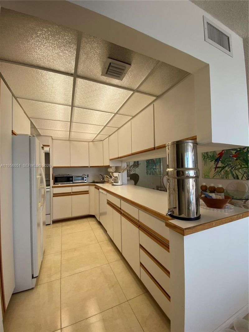 Please Call For Address, Unit 1105, Key Biscayne, FL 33149 Photo