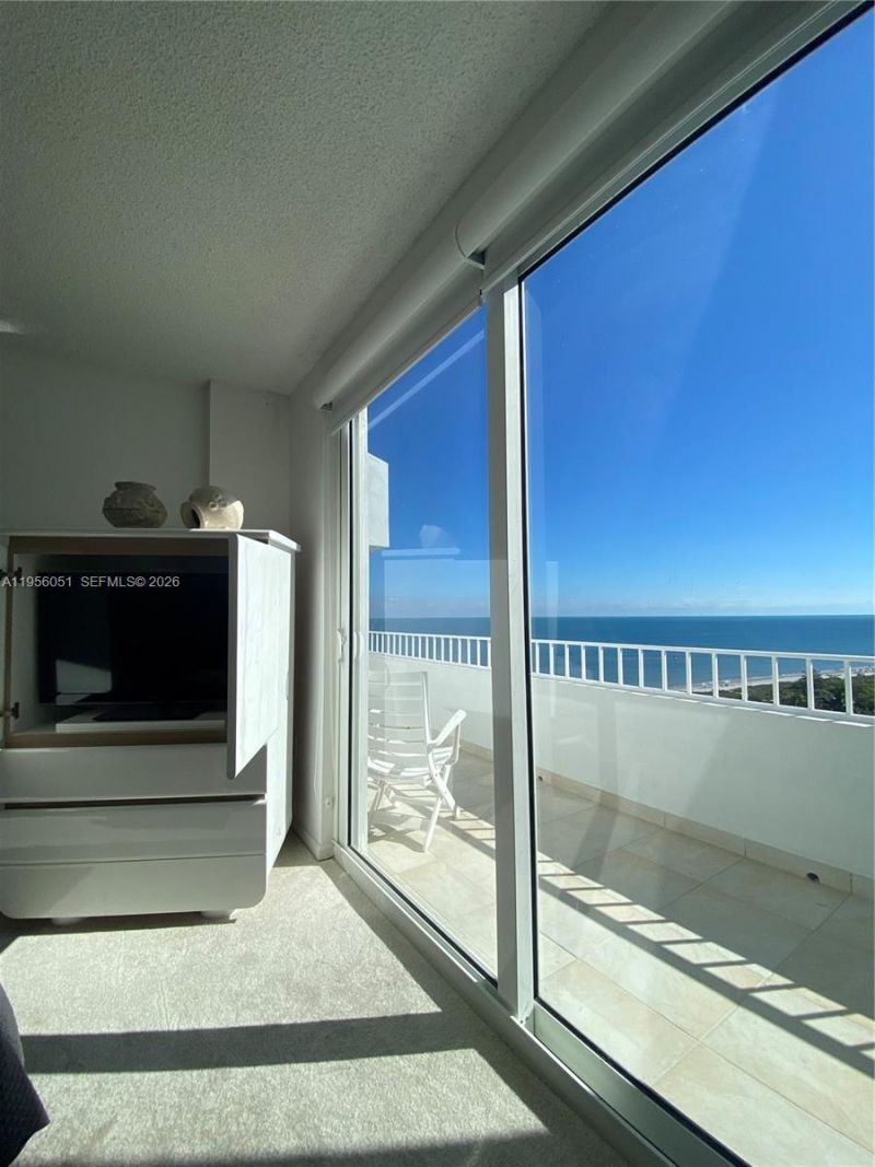 Please Call For Address, Unit 1105, Key Biscayne, FL 33149 Photo