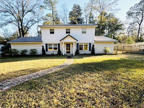 3933 Radnor Avenue, Mobile, AL 36608