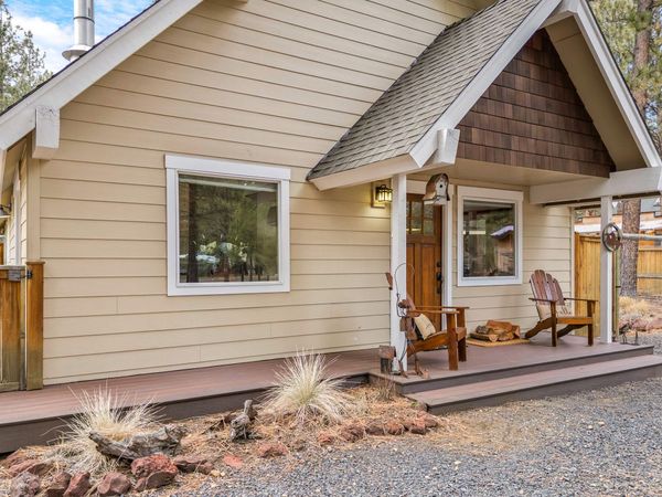 69221 Easy Street, Sisters, OR 97759