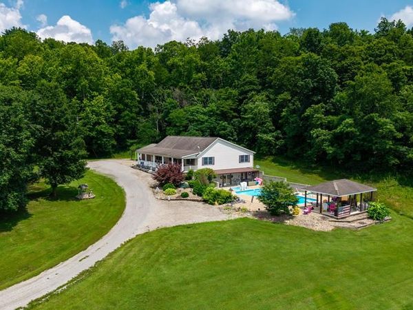 114 Oliver Road, Gallipolis, OH 45631