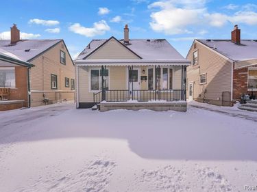 2359 Detroit Avenue, Lincoln Park, MI 48146