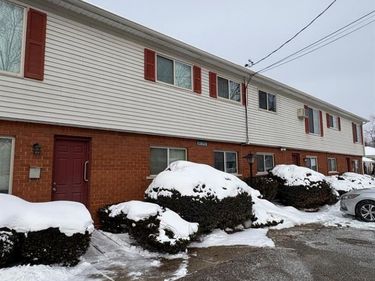 36247 HATHAWAY Street, New Baltimore, MI 48047